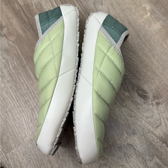 The North Face Thermoball Traction Mules Misty Sage Women’s Size 8 - Picture 7 of 9